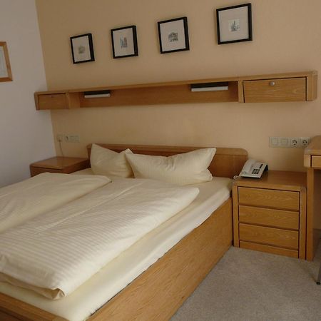 Hotel Roter Hahn - Bed & Breakfast 가르미슈파르텐키르헨 외부 사진