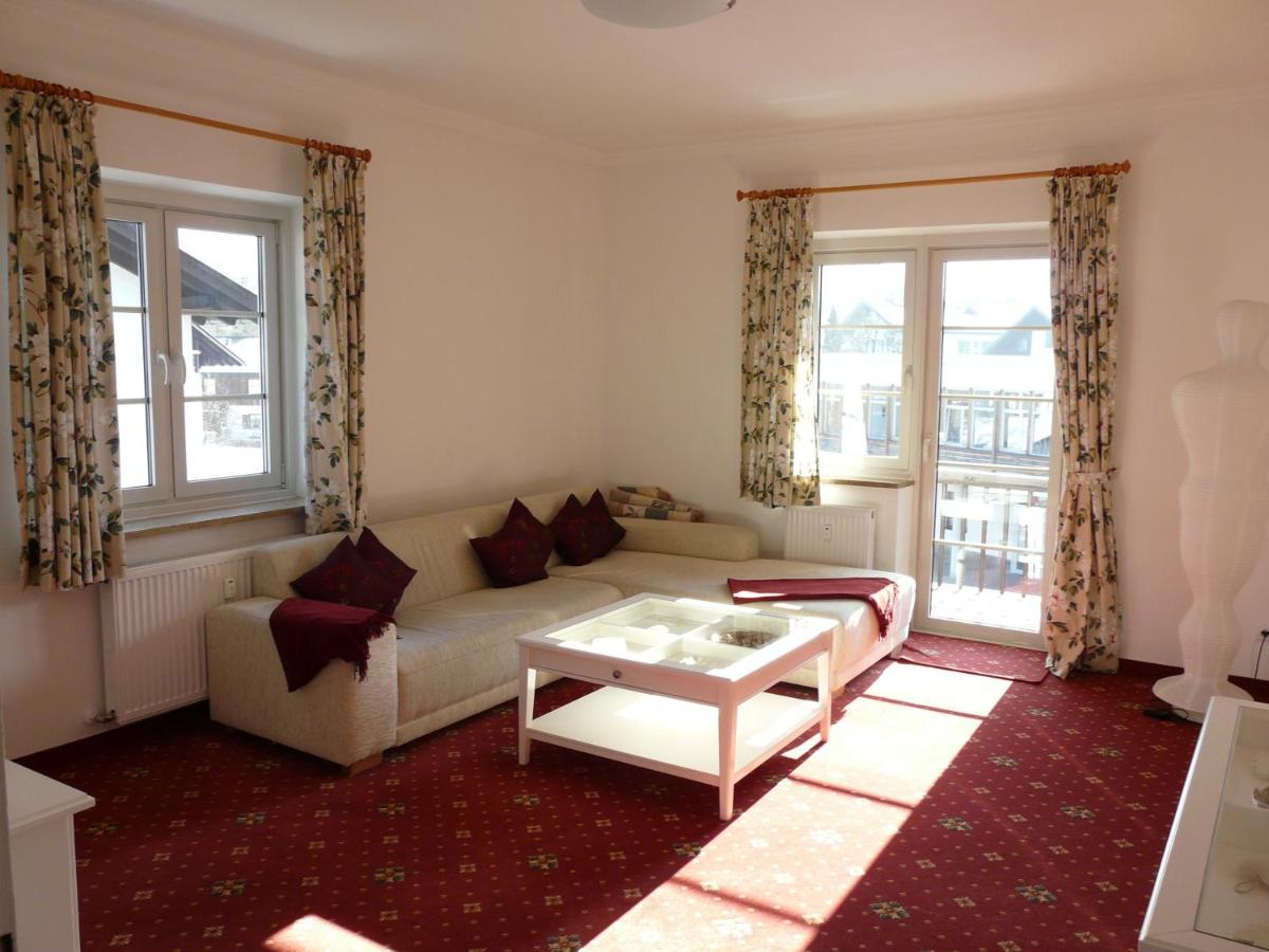 Hotel Roter Hahn - Bed & Breakfast 가르미슈파르텐키르헨 외부 사진