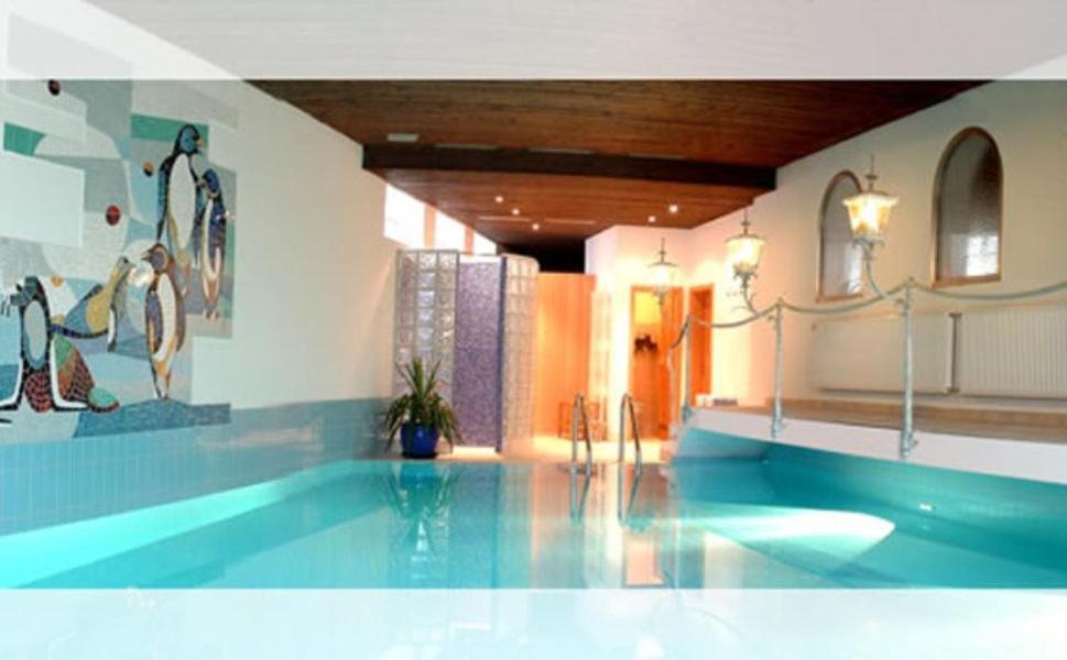 Hotel Roter Hahn - Bed & Breakfast 가르미슈파르텐키르헨 외부 사진
