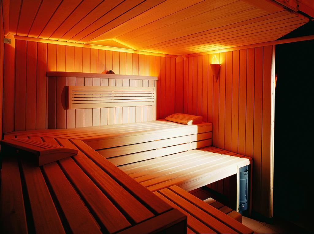 Hotel Roter Hahn - Bed & Breakfast 가르미슈파르텐키르헨 외부 사진